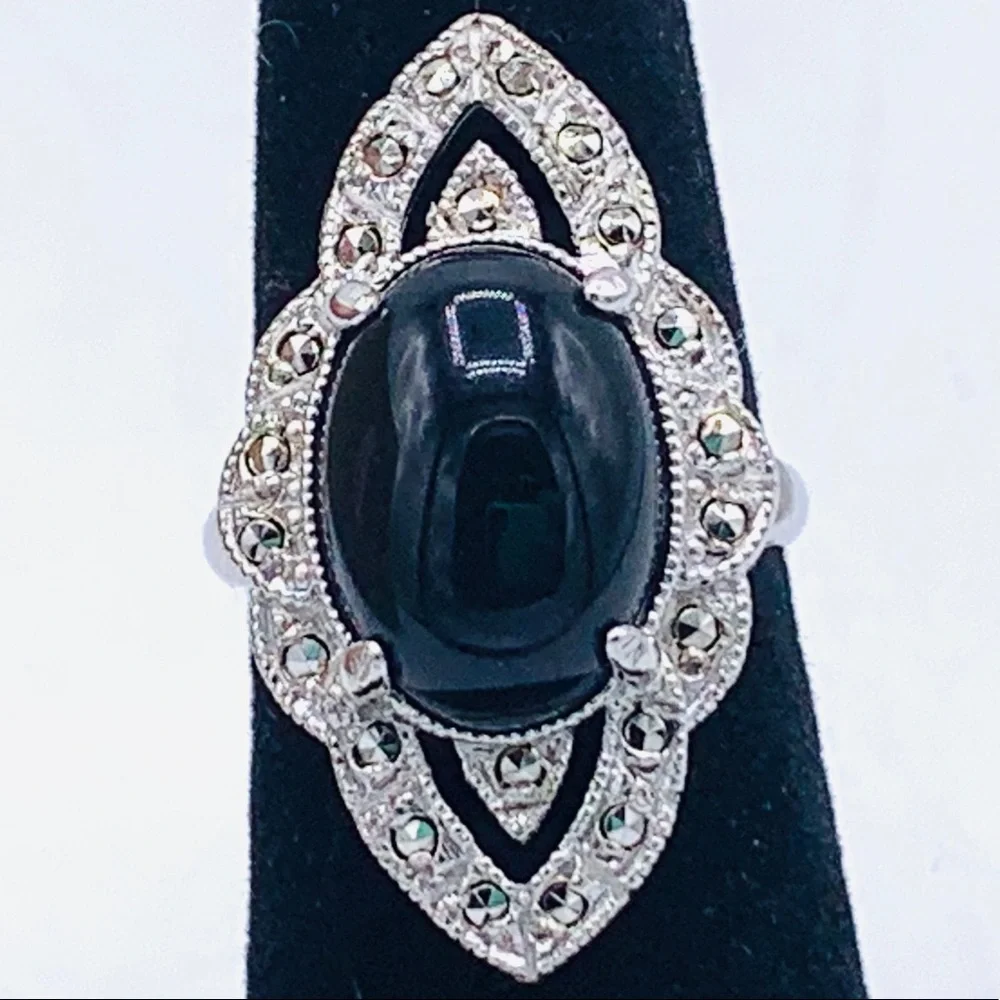 Vintage ring old stock adjustable black silver NOS